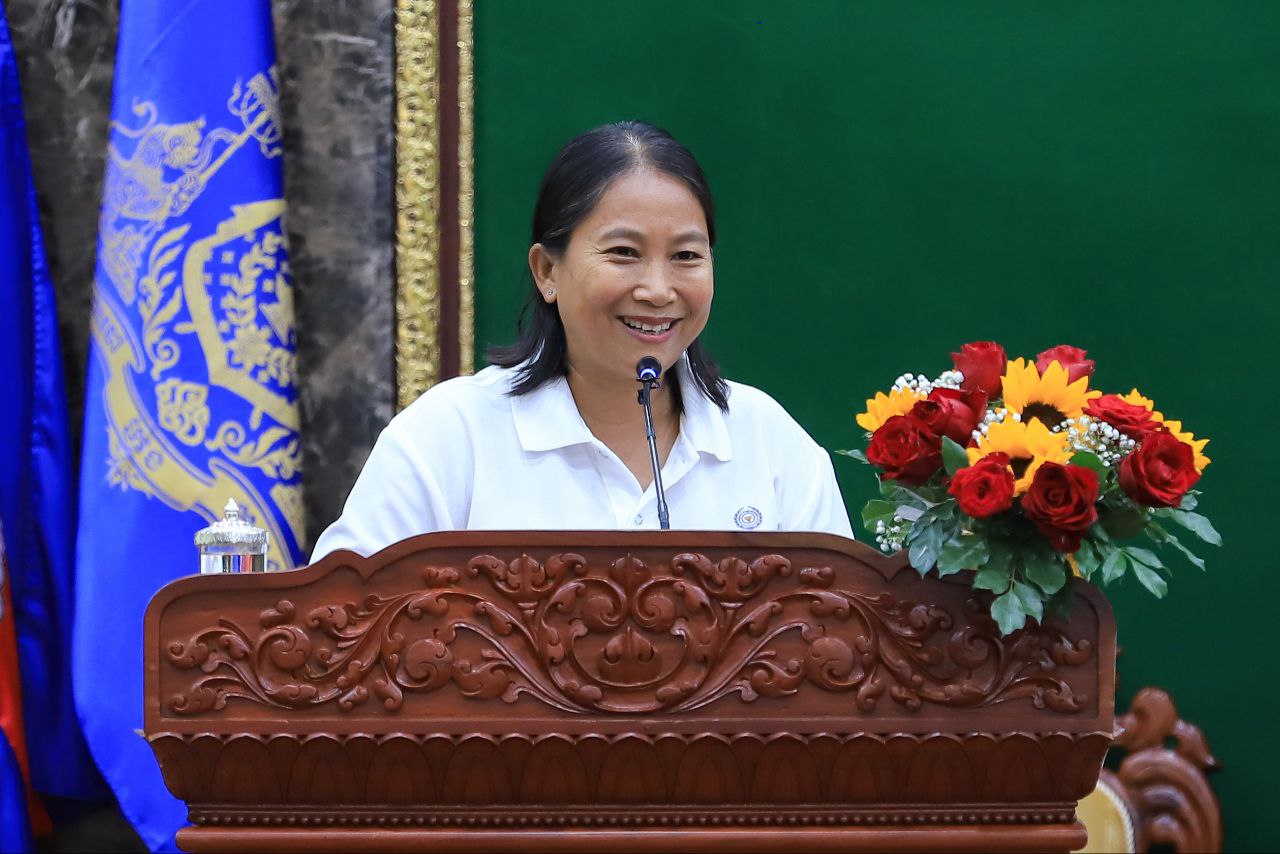 រដ្ឋមន្ត្រីក្រសួងការងារ និងបណ្តុះបណ្តាលវិជ្ជាជីវៈ ជំរុញឱ្យវិស័យឯកជន ...