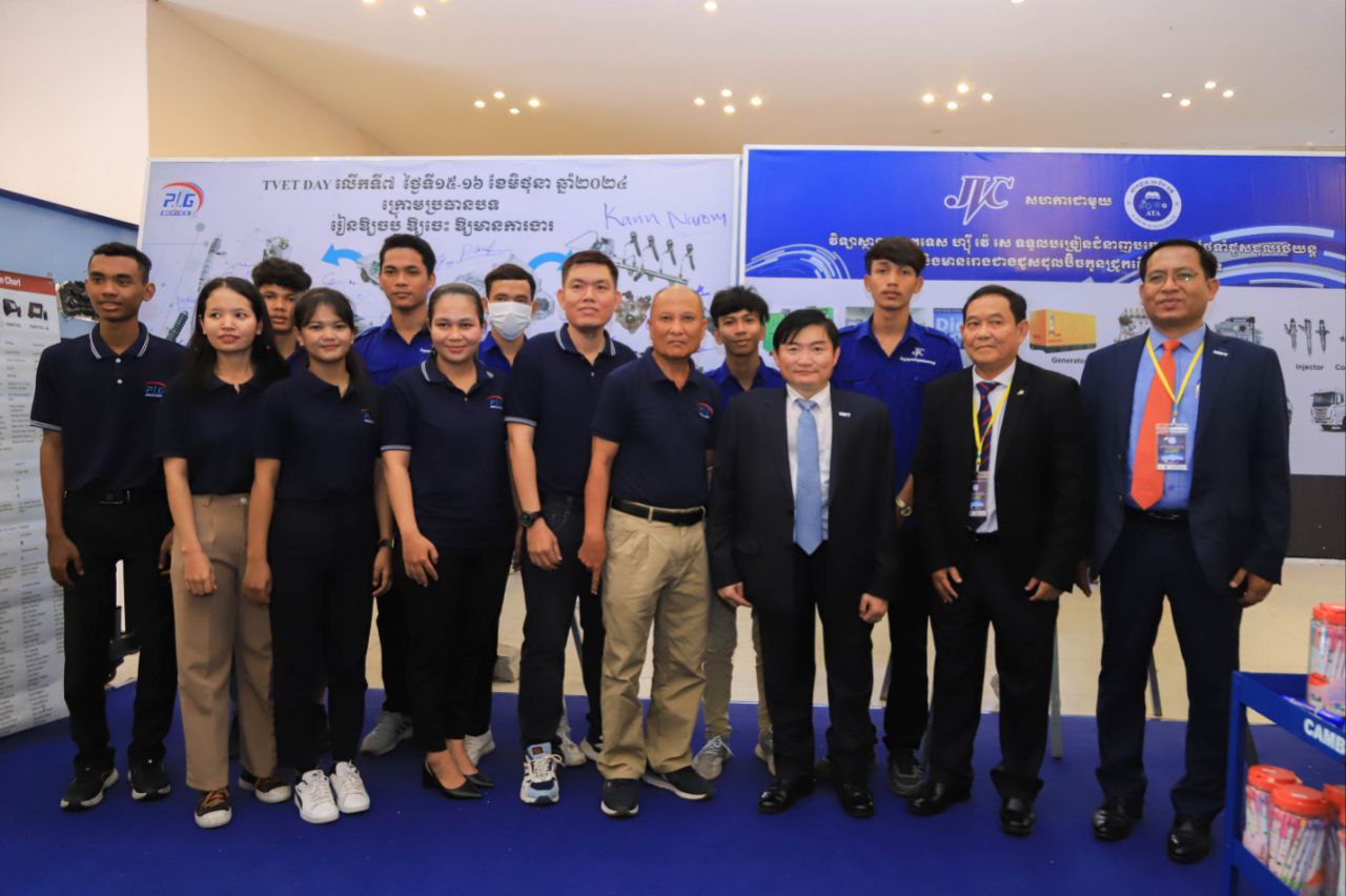 រដ្ឋមន្ត្រីក្រសួងការងារ៖TVET ...