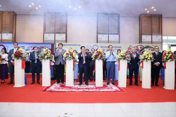 ពិព័រណ៍ការងារ និងផលិតភាពជាតិឆ្នាំ២០២២ រយៈពេលពីរថ្ងៃ ដែលបានធ្វើឡើងនៅអគារពិព័រណ៍កោះពេជ្រ ដោយមានយុវជន សិស្ស/និស្សិត និងអ្នកស្វែងរកការងារជាង ៣ ម៉ឺននាក់ និចំនួនជាង ៦ ម៉ឺនដងបានចូលទស្សនាតាមអនឡាញ