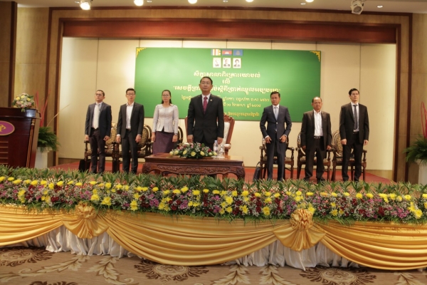 សិក្ខាសាលាពិគ្រោះយោបល់ លើសេចក្តីព្រាងច្បាប់ស្តីពីប្រាក់ឈ្នួលអប្បបរមា