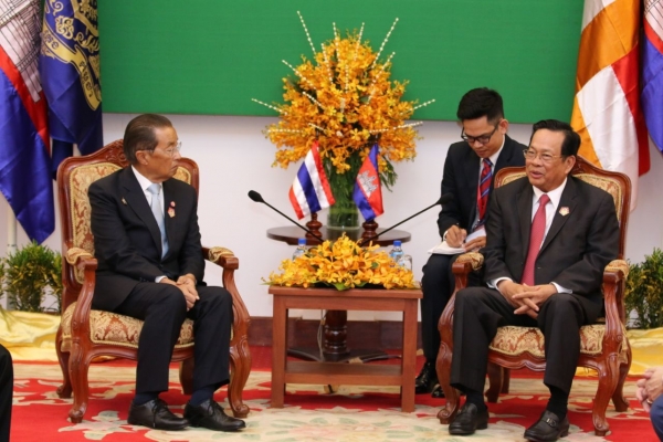 ឯកឧត្តមបណ្ឌិត អុិត សំហេង ទទួលជួបពិភាក្សាជាមួយរដ្ឋមន្ត្រីក្រសួងការងារថៃ