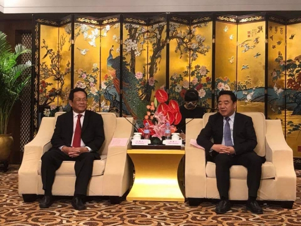 ជួបពិភាក្សាការងារជាមួយ ឯកឧត្តម Chen Zhenning អភិបាលរង នៃរដ្ឋបាលខេត្តជាំងស៊ូ នៃសាធារណរដ្ឋប្រជាមានិតចិន
