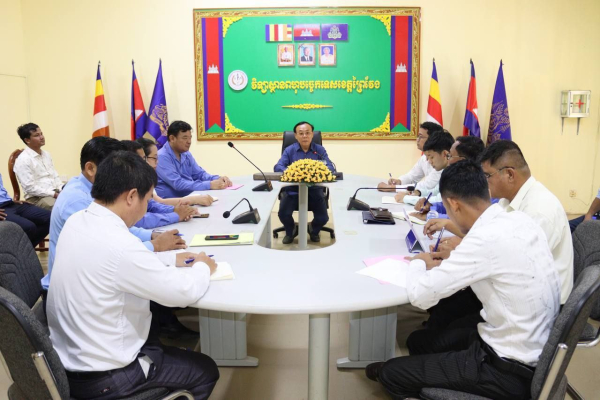 ក្រសួងការងារចុះពិនិត្យ តាមដាន និងវាយតម្លៃការអនុវត្តកម្មវិធី TVET នៅវិទ្យាស្ថានពហុបច្ចេកទេសខេត្តព្រៃវែង