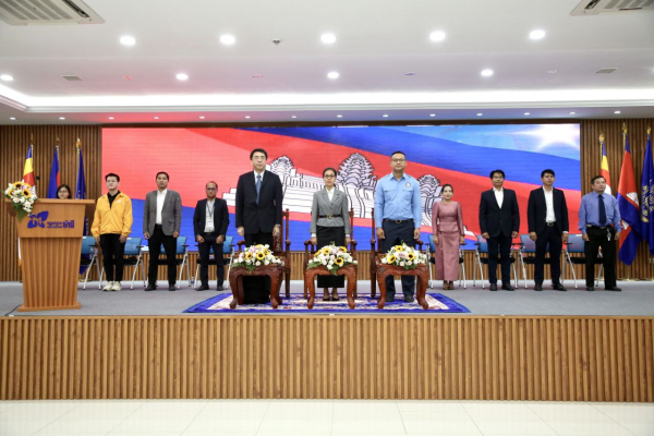 ថ្ងៃនេះក្រសួងការងាររៀបចំពិព័រណ៍ការងារ និងមគ្គទេសក៍អាជីពផ្តល់ឱកាសការងារ ៤៥០០ កន្លែង ដល់យុវជន