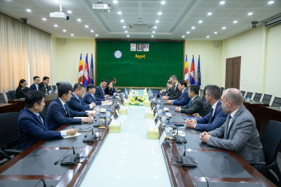 ក្រសួងការងារគ្រោងចុះ MoU ជាមួយសភាពាណិជ្ជកម្មកម្ពុជាប្រចាំទីក្រុងម៉ែលប៊ន និងសភាពាណិជ្ជកម្ម អូស្រ្តាលី ដើម្បីពង្រឹងកិច្ចសហការលើវិស័យការងារ និងអភិវឌ្ឍធនធានមនុស្ស