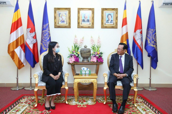 ក្រសួងការងារ ចុះMOU ជាមួយក្រុមហ៊ុនឌីលីវើរី ហេរ៉ូ (ខេមបូឌា) ឯ.ក (Foodpanda) ក្នុងគោលដៅចូលរួមអភិវឌ្ឍន៍ធនធានមនុស្ស តាមរយៈការបណ្ដុះបណ្ដាលជំនាញវិជ្ជាជីវៈ