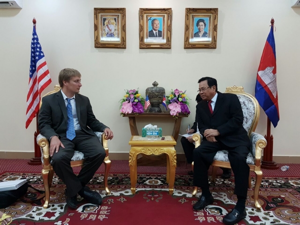 ឯកឧត្តមបណ្ឌិត អ៊ិត សំហេង ទទួលជួបពិភាក្សាការងារជាមួយលោក Erland Herfindahl