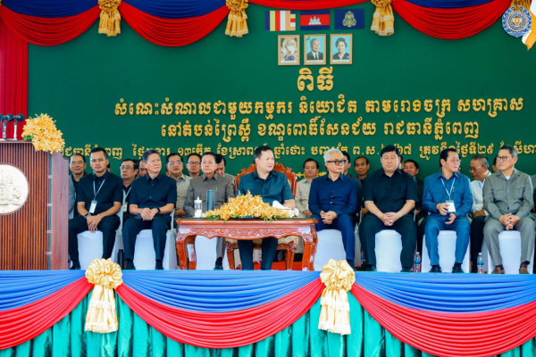 រដ្ឋមន្ត្រីក្រសួងការងារ ប្ដេជ្ញាចូលរួមអនុវត្តកម្មវិធីអាទិភាពដែលបានកំណត់ដោយ ឯកឧត្តមកិត្តិទេសាភិបាលបណ្ឌិតនាយករដ្ឋមន្ត្រី ដើម្បីជំរុញការអភិវឌ្ឍវិស័យការងារ សន្តិសុខសង្គម និងបណ្ដុះបណ្ដាលវិជ្ជាជីវៈ