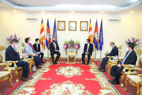 កម្ពុជាបាននាំចេញផលិតផលវាយនភណ្ឌ ទៅកាន់ទីផ្សារសហរដ្ឋអាមេរិក ចំនួន៣០ភាគរយ ទោះបីស្ថិតក្នុងវិបត្តិកូវីដ-១៩