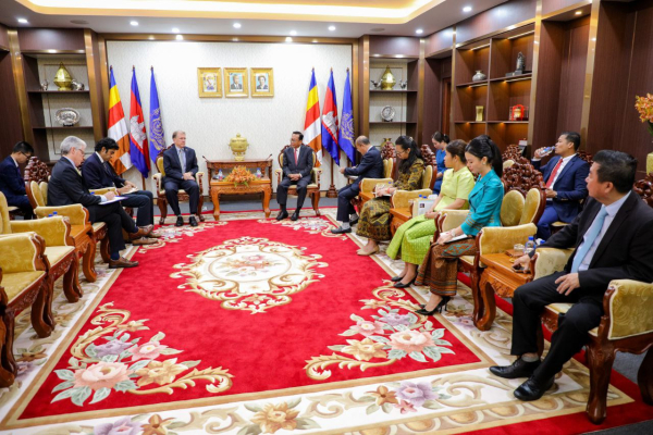 កម្ពុជា-អាមេរិកបន្តពង្រឹងពង្រីកកិច្ចសហប្រតិបត្តិការ សំដៅបង្កើនទំហំពាណិជ្ជកម្ម វិនិយោគទុន និងបង្កើតឱកាសការងារបន្ថែមទៀត