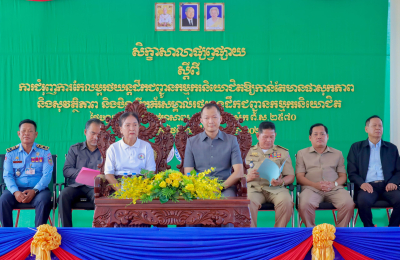 ក្រសួងការងារ និងក្រសួងសាធារណការ និងដឹកជញ្ជូន ជំរុញការកែលម្អរថយន្តដឹកជញ្ជូនកម្មករនិយោជិតឱ្យកាន់តែមានផាសុកភាព និងសុវត្ថិភាព និងបិទស្ទីកគ័រសម្គាល់រថយន្តដឹកជញ្ជូនកម្មករនិយោជិត