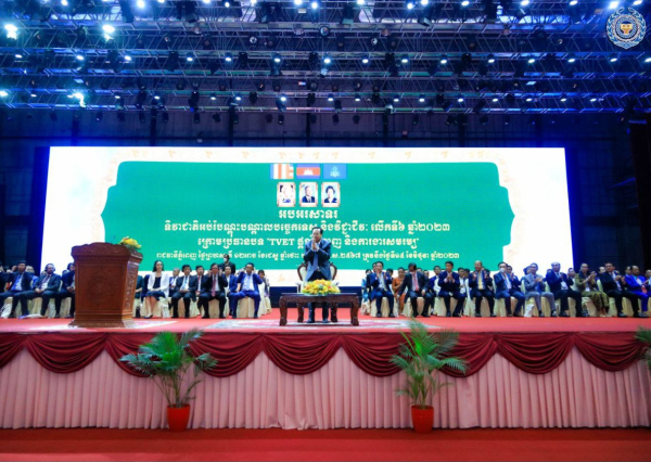 ទិវាជាតិ TVET! រដ្ឋមន្ត្រីការងារបន្តអំពាវនាវដល់យុវជនងាកមកទទួលយកជំនាញបច្ចេកទេស និងវិជ្ជាជីវៈ ដែលជាជម្រើសដ៏ល្អមួយសម្រាប់ស្វែងរកការងារ និងបង្កើតមុខរបរដោយខ្លួនឯង