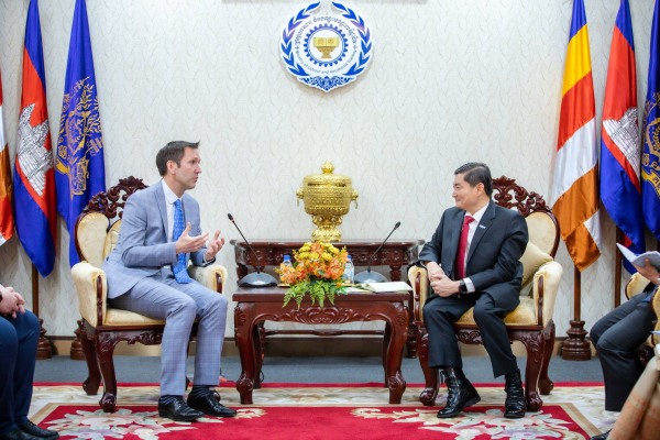 កម្ពុជា-ចក្រភពអង់គ្លេសចុះ MoU ពង្រឹង និងលើកកម្ពស់កិច្ចសហប្រតិបត្តិការលើការអភិវឌ្ឍធនធានមនុស្ស និងជំនាញ