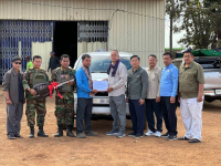 អំណោយជារថយន្តភីកអាប់ ១គ្រឿង និងថវិកា ៤០លានរៀល ​ត្រូវបាននាំយកទៅប្រគល់ជូន​រដ្ឋបាលខេត្តឧត្តរមានជ័យ​