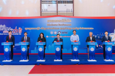 "វិថីឆ្ពោះទៅរកផលិតភាព៖ ផ្សារភ្ជាប់ជំនាញ បច្ចេកវិទ្យា និងឱកាសការងារ" ត្រូវបានសាទរពីគ្រប់ភាគីក្នុងព្រឹត្តិការណ៍ពិព័រណ៍ការងារ និងផលិតភាពជាតិឆ្នាំ២០២៥