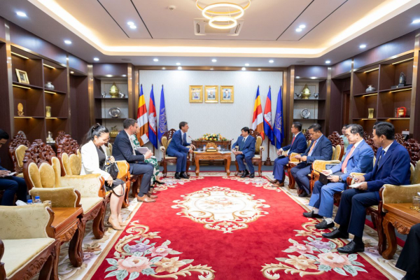 បារាំងប្ដេជ្ញាបន្តកិច្ចសហប្រតិបត្តិការជាមួយក្រសួងការងារ លើវិស័យ TVET និង ប.ស.ស. ដែលស្របនឹងអនុសាសន៍របស់សម្ដេចធិបតី ហ៊ុន ម៉ាណែត