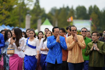 រៀបចំកម្មវិធីដាក់បិណ្ឌ និងភ្ជុំបិណ្ឌនៅកូរ៉េ រដ្ឋមន្ត្រីក្រសួងការងារ កោតសរសើរពលករខ្មែរថា ចេះថែរក្សាវប្បធម៌ និងប្រពៃណីជាតិបានយ៉ាងល្អ 