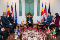 ឯកឧត្តម ហេង សួរ បានទទួលជួបសម្តែងការគួរសម ជាមួយប្រធានឧត្តមមន្ត្រីការងារអាស៊ាន