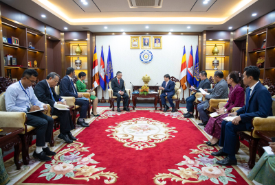 ក្រសួងការងារ និង ADB ពិភាក្សាពង្រឹងកិច្ចសហការលើកកម្ពស់វិស័យ TVET ឱ្យស្របតាម​តម្រូវការ​ការវិវត្តរចនាសម្ព័ន្ធសេដ្ឋកិច្ច និងទីផ្សារការងារ​កម្ពុជាទាំងពេលបច្ចុប្បន្ន និងអនាគត