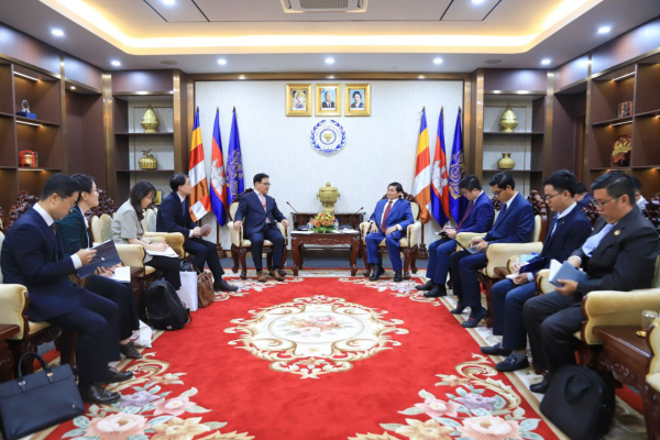 កម្ពុជាអរគុណសាធារណរដ្ឋកូរ៉េចំពោះកិច្ចសហការយ៉ាងល្អលើវិស័យការងារ